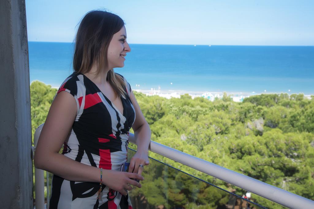 Hotel Doge Alba Adriatica Exterior photo
